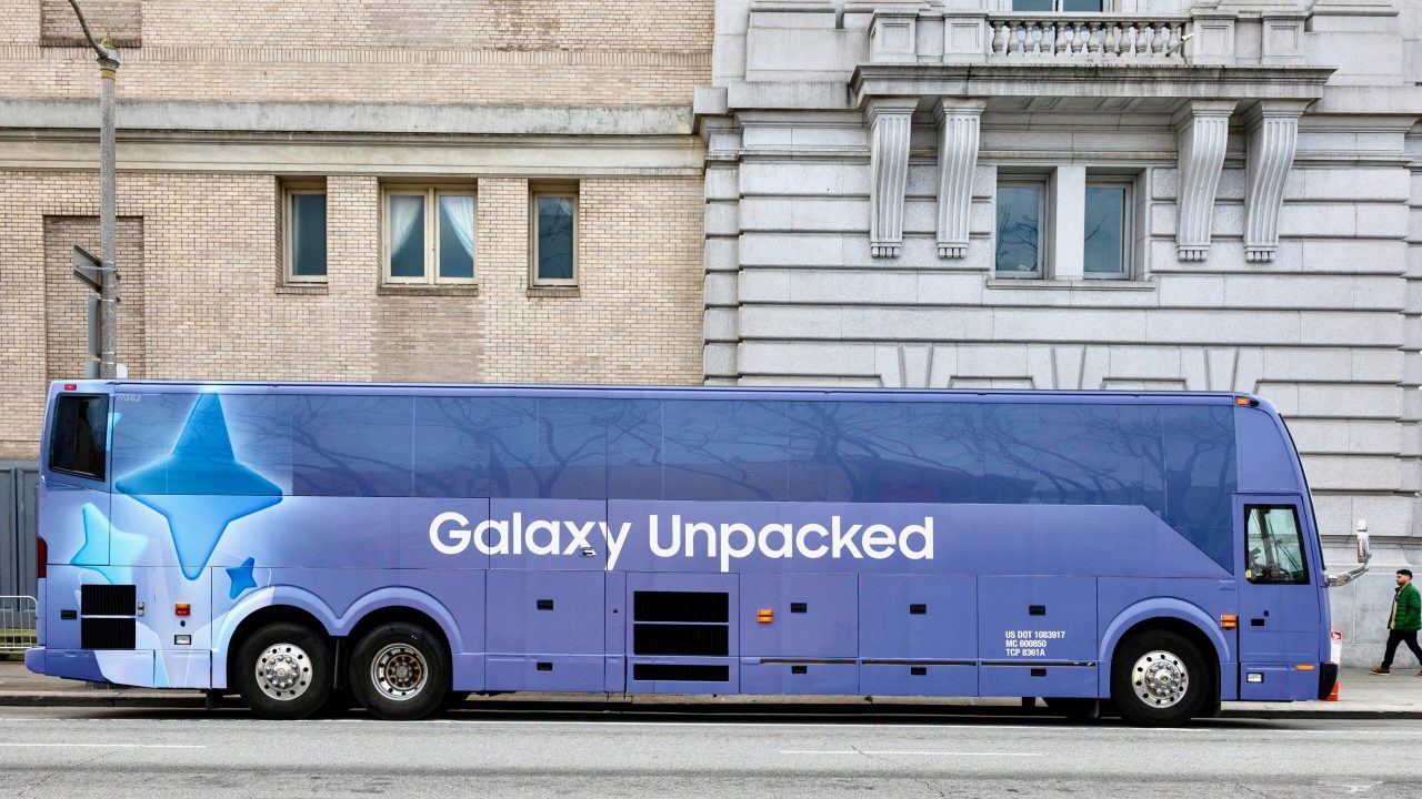 samsung-galaxy-bus-wrap-scaled.jpeg